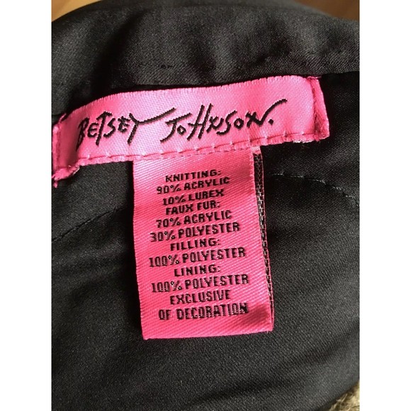 Vintage BETSEY JOHNSON WINTER HAT - Picture 4 of 9